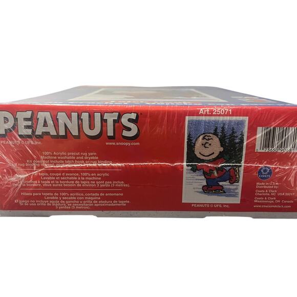 New Vintage J & P Coats Ice Skating Charlie Brown Latch Hook Kit #25071 Peanuts - Picture 4 of 4